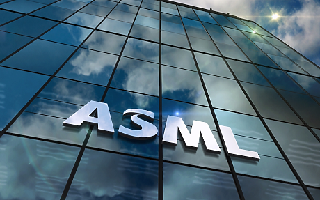 ASML прогнозира рекордни продажби, задвижвани от бума на изкуствения интелект