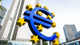 ЕЦБ: Излишъкът по текущата сметка на еврозоната намалява до 283 млрд. евро