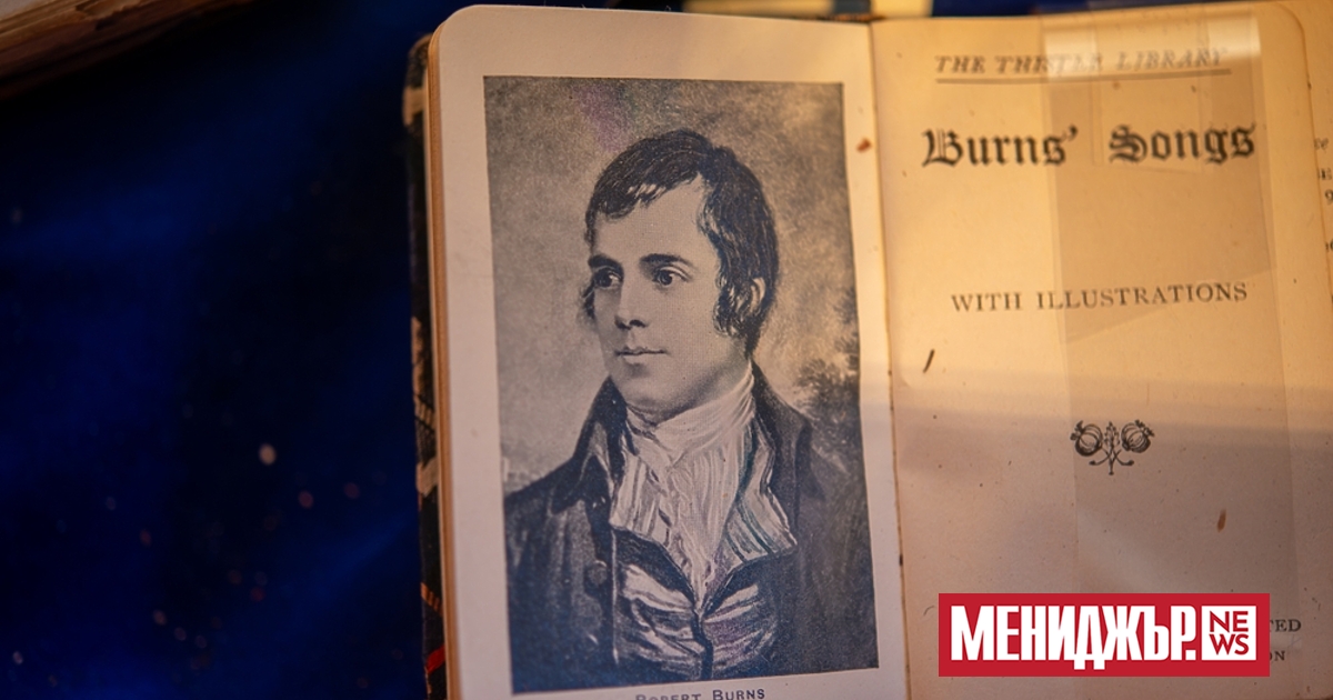 a { text-decoration: none; color: #464feb; } tr th, tr