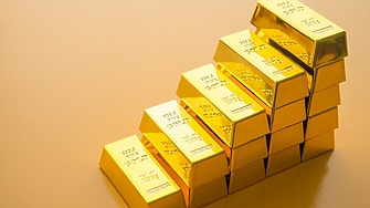 Златото удължи рекордното си рали в четвъртък достигайки рекордните близо