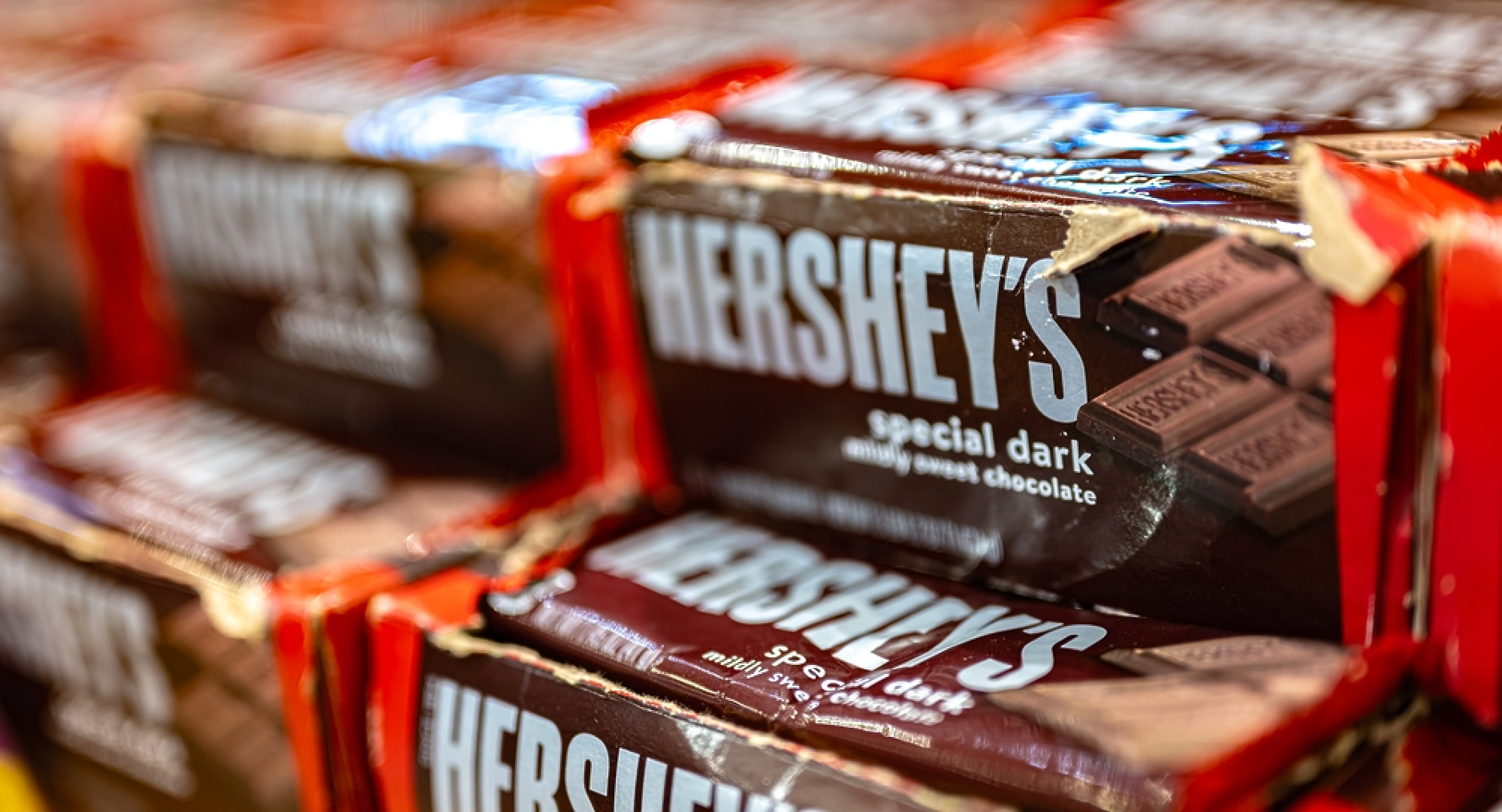  Първата голяма кампания на Hershey от 8 години стартира преди Олимпийските игри