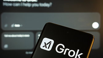 X продължава да позволява публикуването на сексуализирани изображения, генерирани от Grok