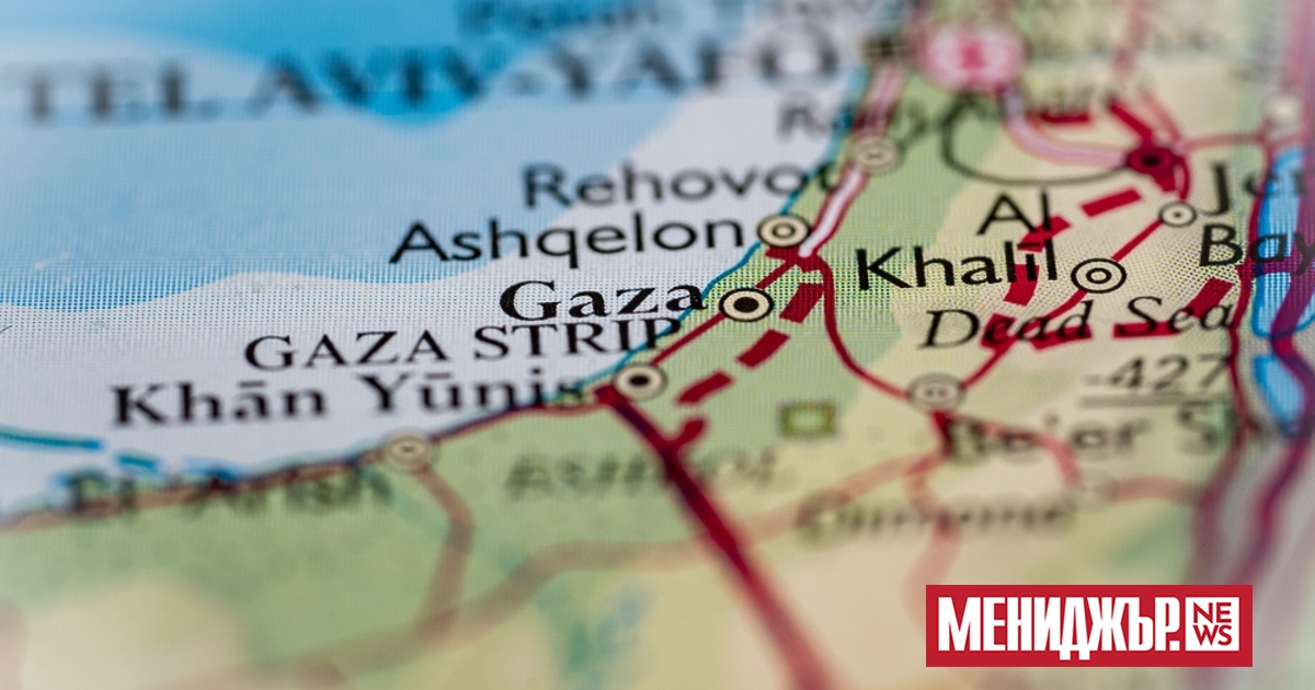 Военните и цивилните ръководители на водещата мисия на Вашингтон за