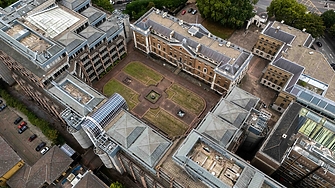 a text decoration none color 464feb tr th tr td