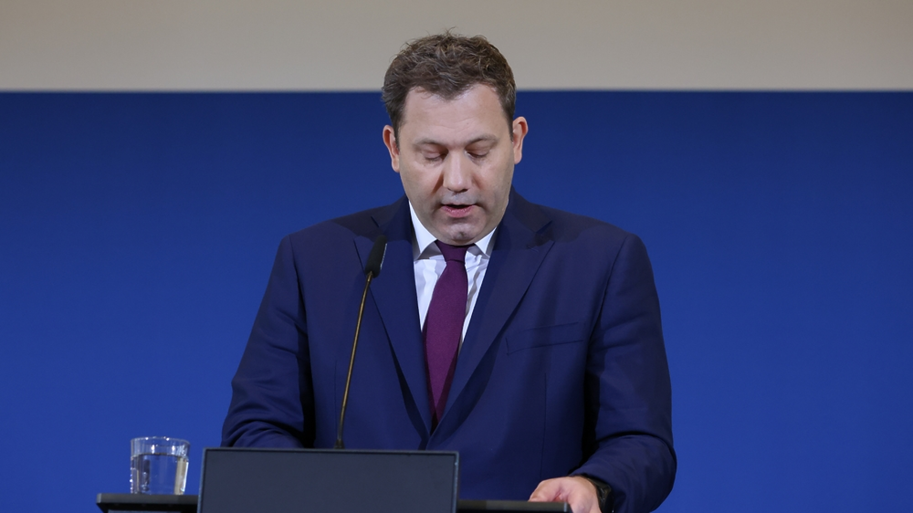 Германия отхвърли „шантажa“ на Тръмп с мита заради Гренландия