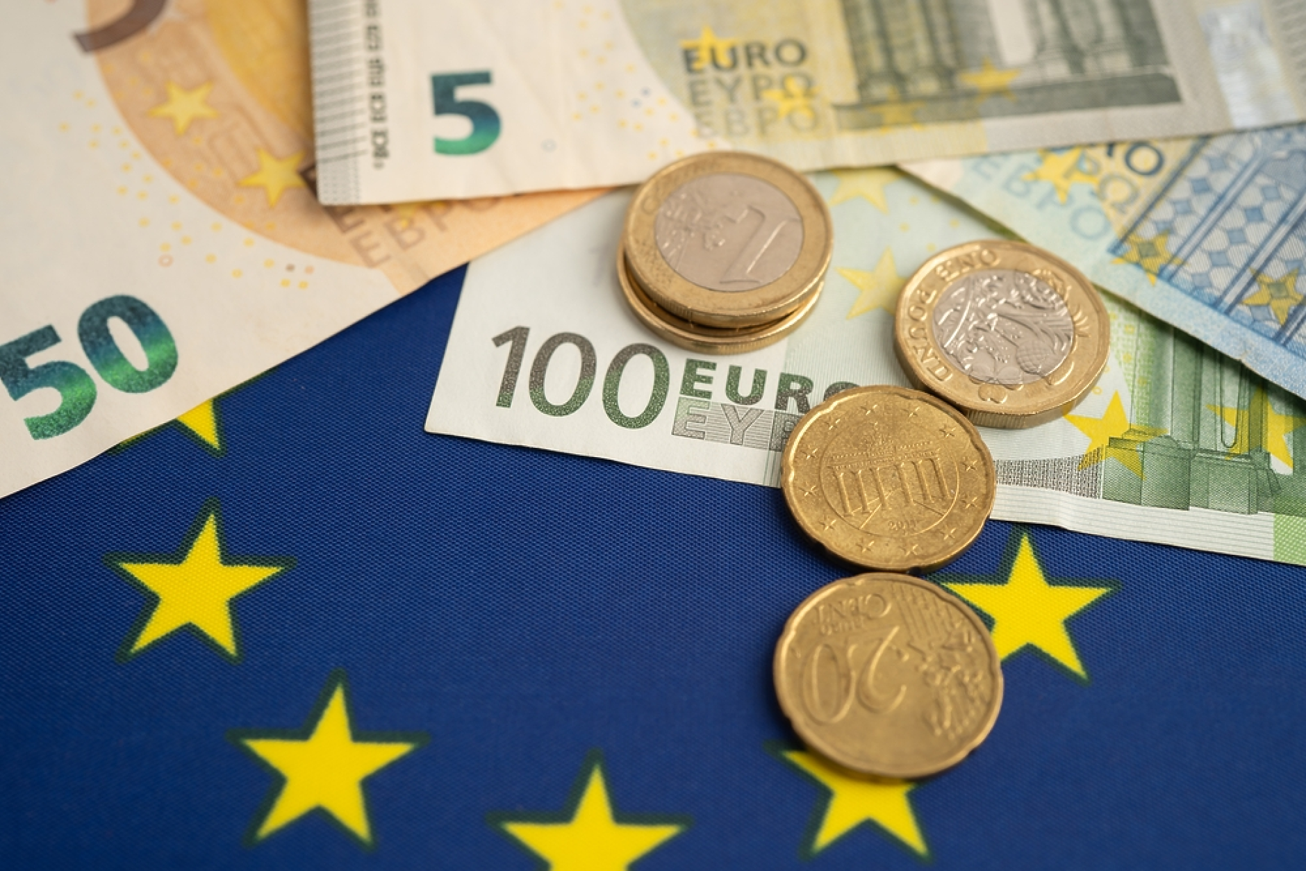 Единствено Люксембург изпреварва България по ръст на дълга в ЕС през третото тримесечие на 2025 г.