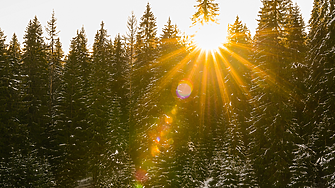 Времето във вторник: Вятърът отслабва, температурите се покачват