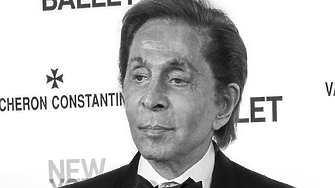 Италианският моден дизайнер Валентино почна на 93-годишна възраст