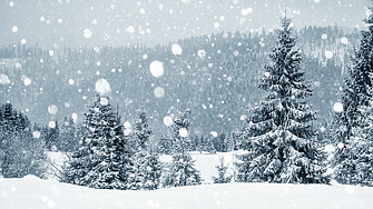 Температурите падат, в петък идват нови валежи от дъжд и сняг