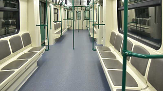 Още шест месеца няма да има метро между 