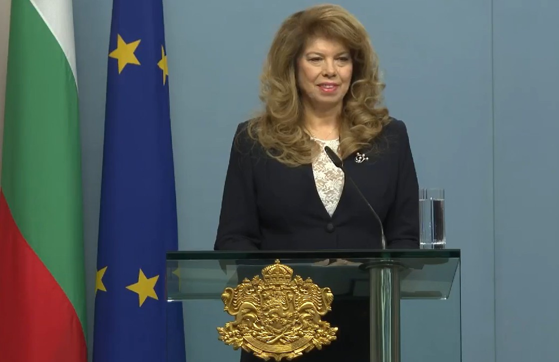 Йотова: Скоро ще има нова административна структура на президентската институция