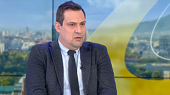 Петролът поевтиня с повече от 5% на фона на деескалацията между САЩ и Иран