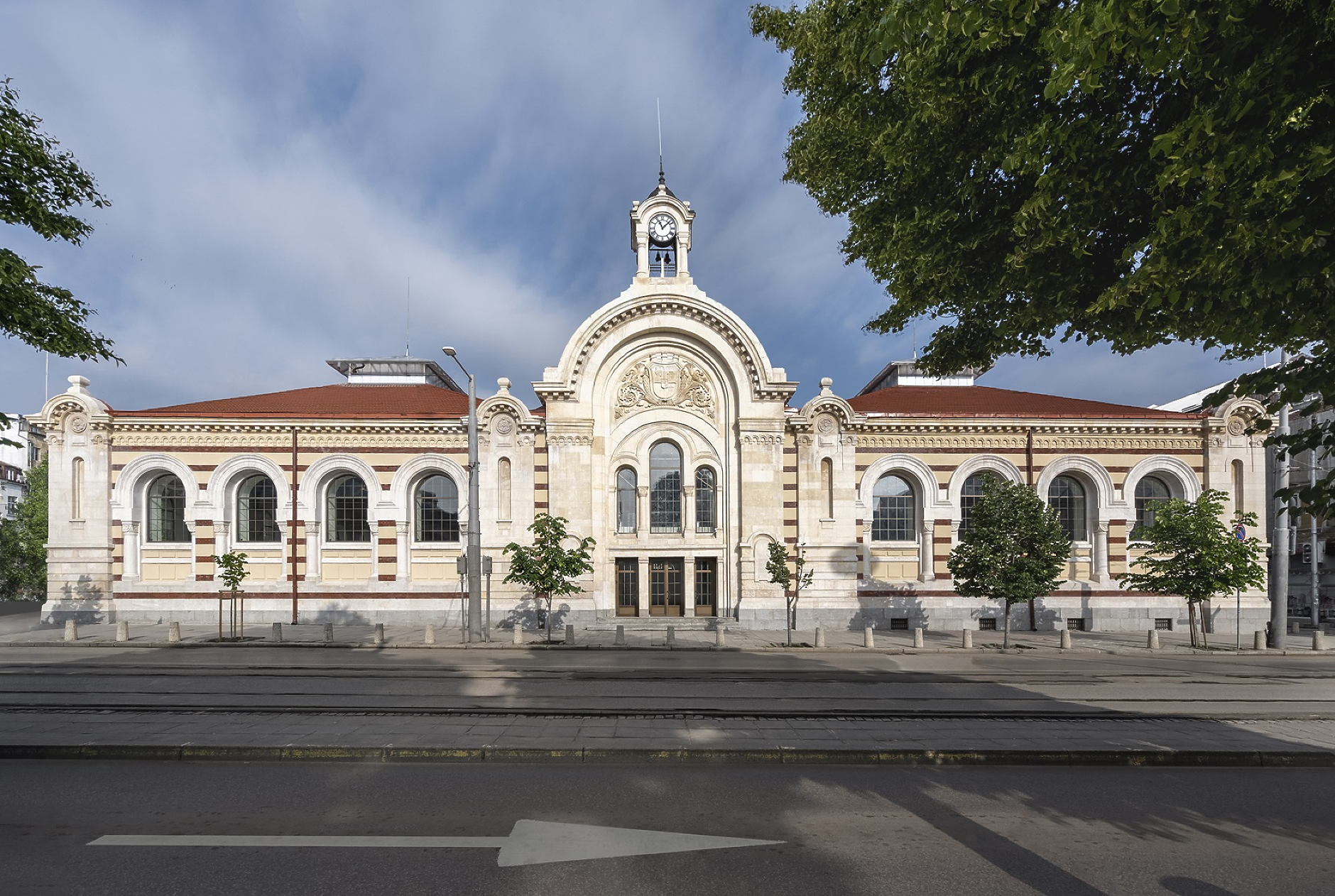 Проф. Николай Овчаров и „Сцена Централни хали“ стартират месечни беседи, посветени на царете от средновековна България