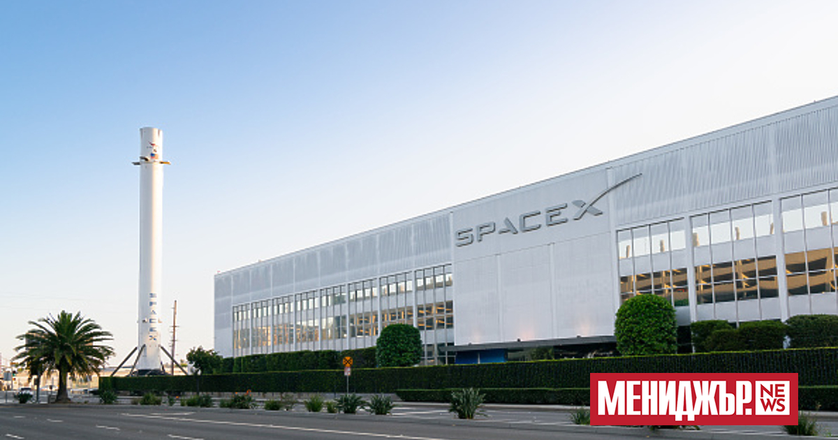 Компанията SpaceX на милиардера Илон Мъск и дъщерното ѝ дружество