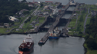 Хонконгската CK Hutchison Holdings заплаши със съдебни действия срещу датския