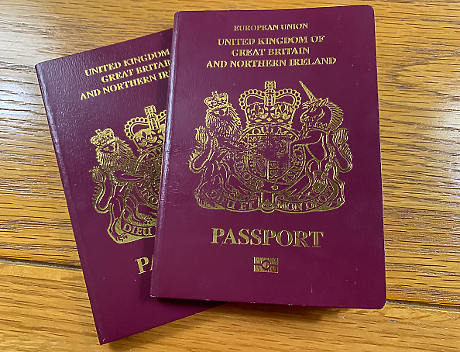 The Times: Нови правила за паспортите отказват британците от гражданство