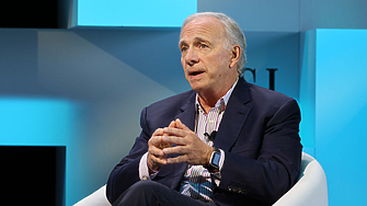 Легендарният инвеститор Рей Далио предупреди че светът е на ръба