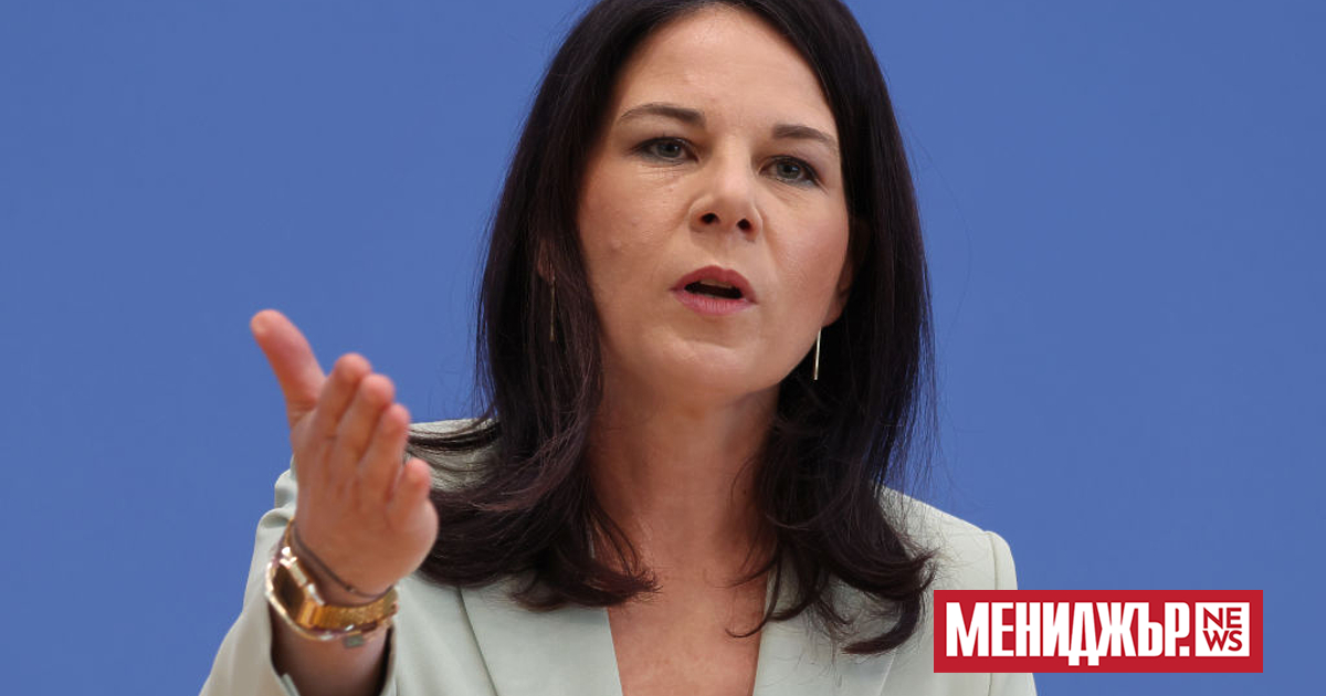 Международният ред е не само изложен на натиск, а е