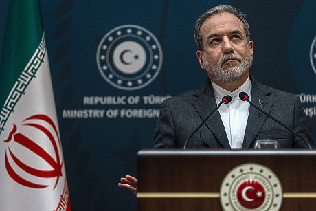 Иран се среща с ядрената агенция на ООН в Женева преди втори кръг преговори със САЩ