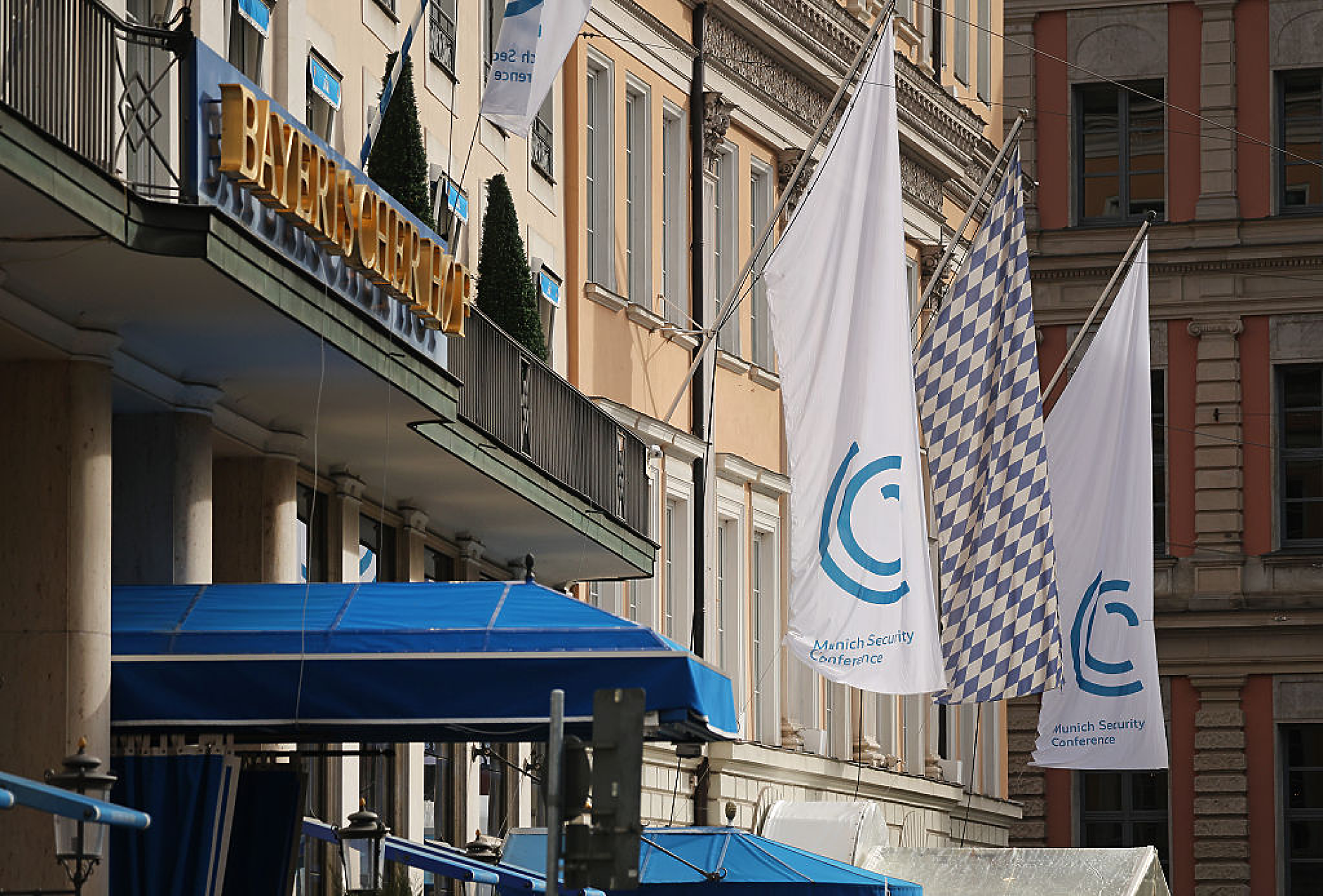 Мюнхенската конференция по сигурността започва на фона на напрежение между САЩ и Европа