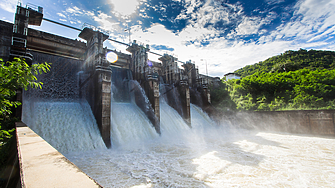 Два от трите язовира на каскада Арда Студен кладенец и