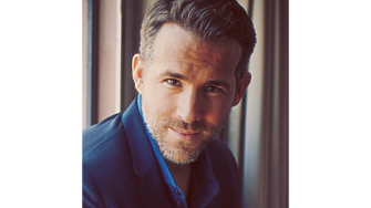 Холивудската актьорска звезда и предприемач Райън Рейнолдс ще бъде сред