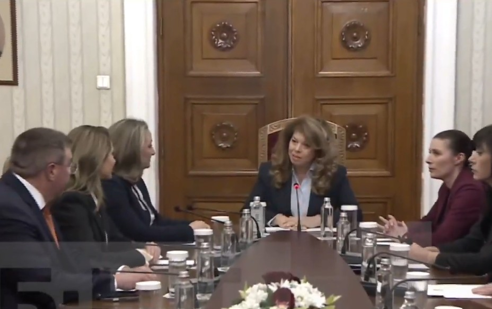 ГЕРБ-СДС с ново предложение пред президента за избор служебен премиер