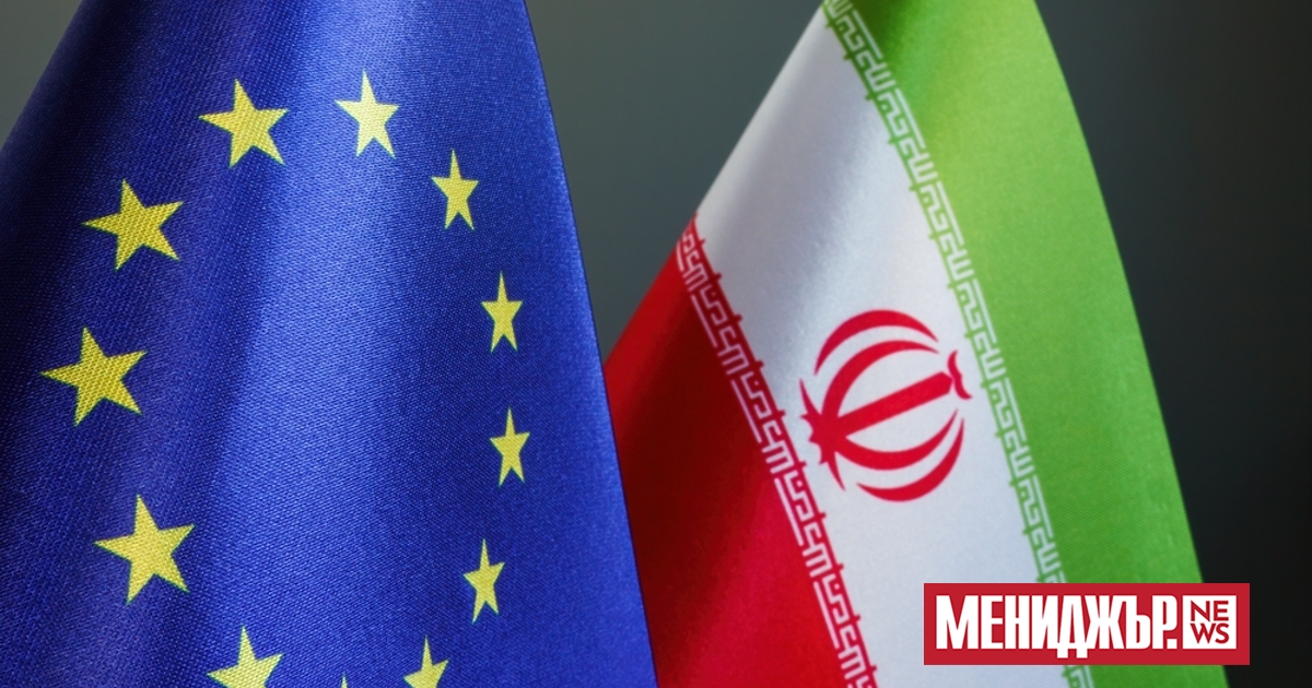 Иран съобщи в понеделник, че е привикал всички посланици на