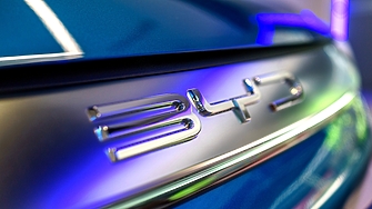 Акциите на BYD Co Ltd поевтиняха до най ниското си