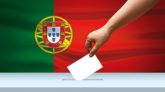 Центристкият социалистически кандидат Антонио Жозе Сегуро постигна убедителна победа над