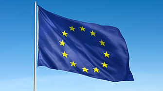 ЕС търси отговор на икономическия натиск от САЩ и Китай на среща в Белгия