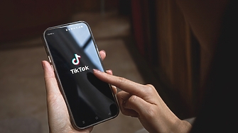 Дизайнът на приложението TikTok нарушава правилата на Европейския съюз и