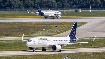 Най голямата германска авиокомпания Lufthansa разкритикува синдикатите за планираната за