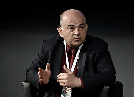 Владимир Иванов