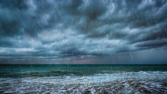 Буря е нанесла вчера щети на гръцкия остров Корфу Керкира