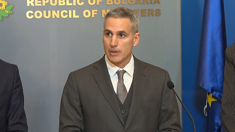 Андрей Гюров: Няма директна военна опасност за България