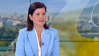 Радев назначи двама нови членове на Конституционния съд от президентската квота