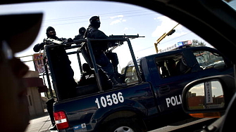 Насилие и хаос заливат Мексико след убийството на един от водещите и най-жестоки наркобарони Ел Менчо