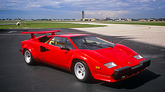 Италианският автомобилен производител Lamborghini се е отказал от плановете си