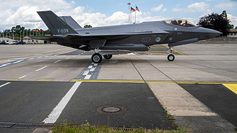 Германия обмисля поръчка на още произведени в САЩ изтребители F