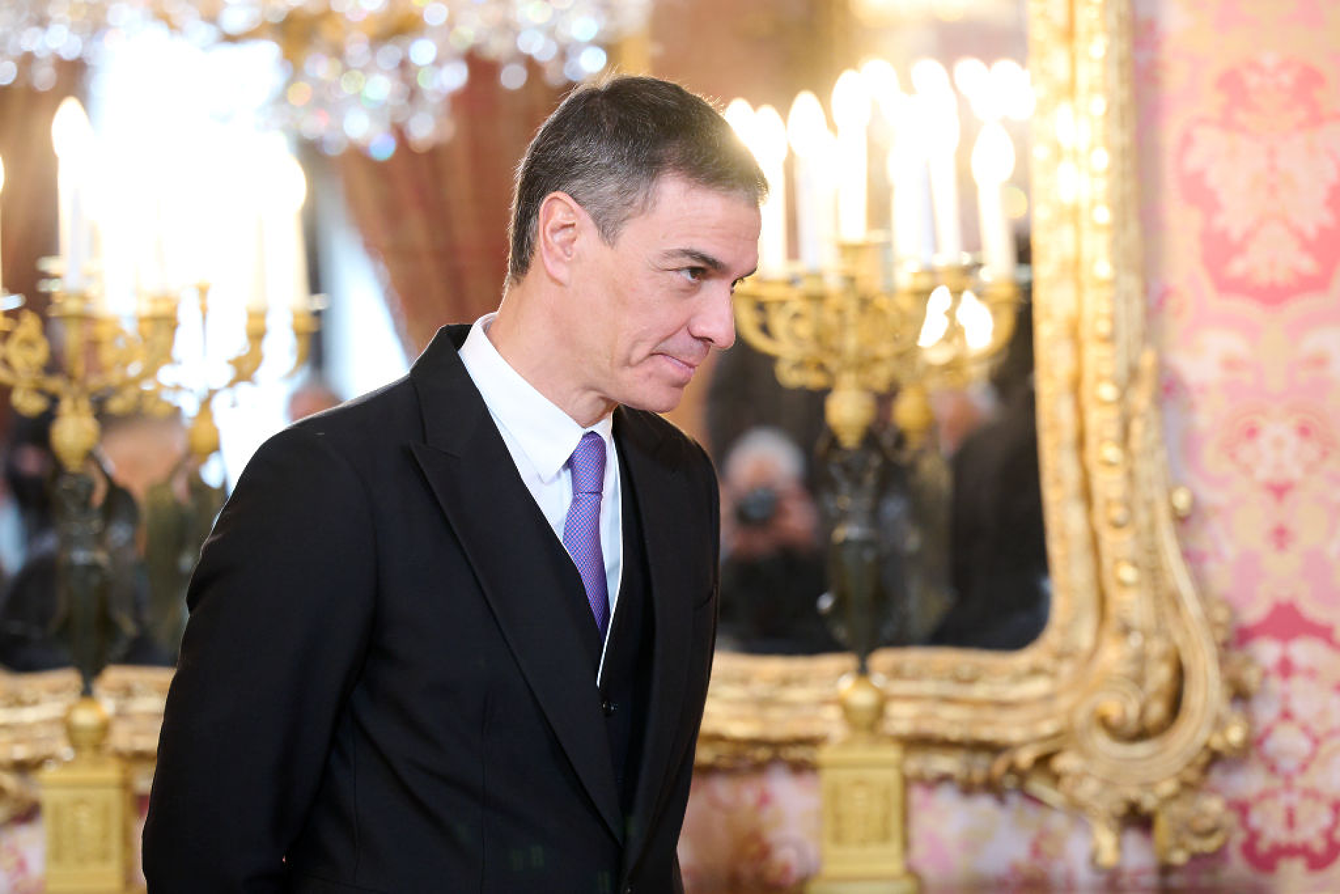 Санчес към Тръмп: „Не можете да играете руска рулетка със съдбата на милиони“