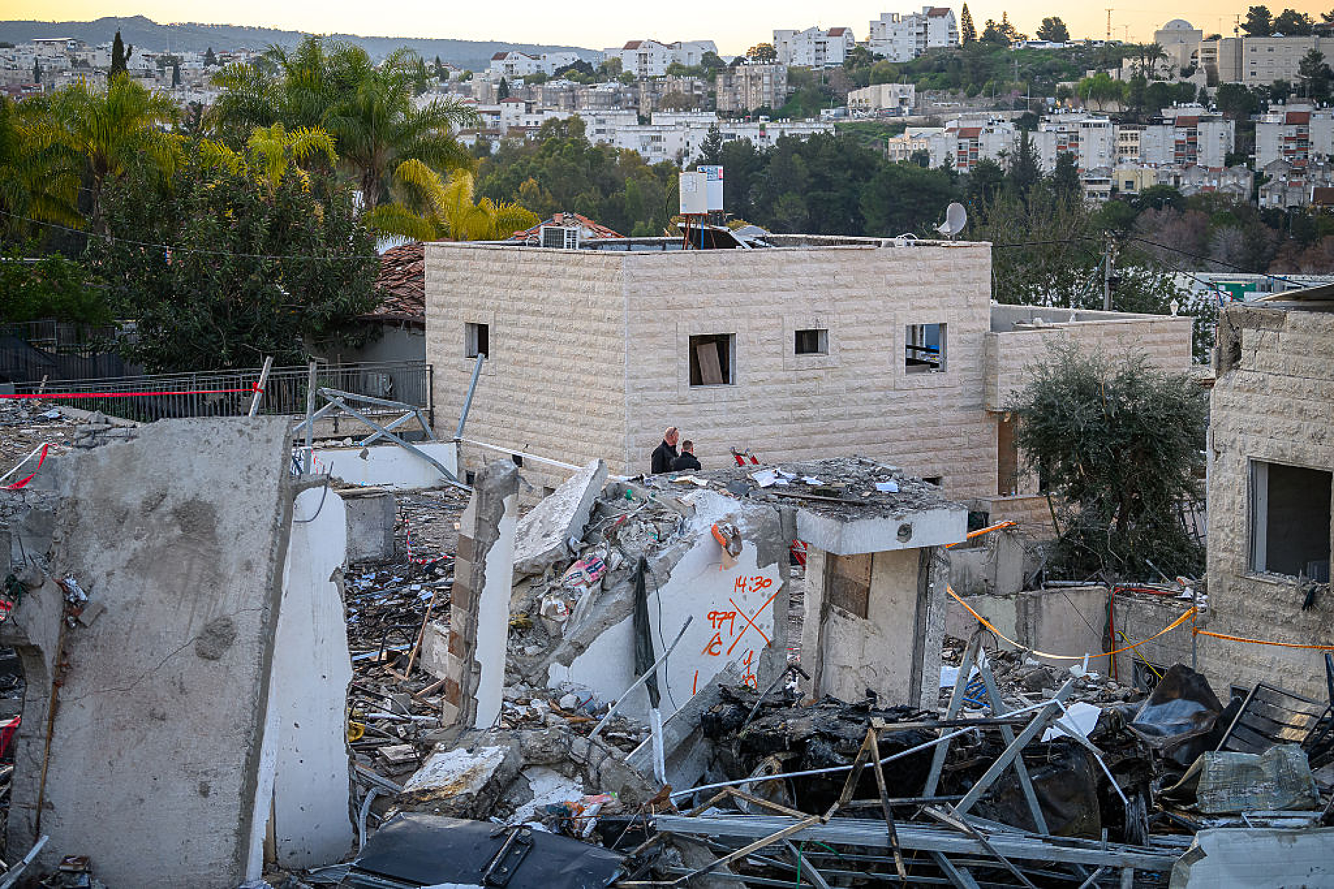 Конфликтът в Близкия изток ескалира: Израел нанася удари по Ливан