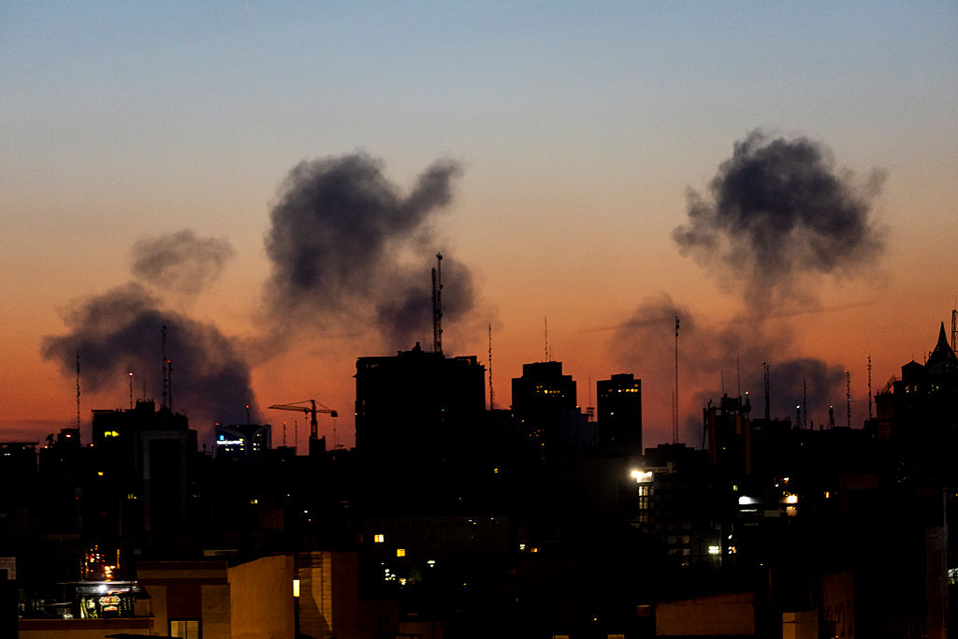 Зам.-министър Велизар Шаламанов: Около 2600 българи са изведени от над 11 страни с военни действия