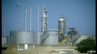 ОПЕК+ ще обмисли допълнително ограничаване на добива на петрол преди ембаргото срещу Русия