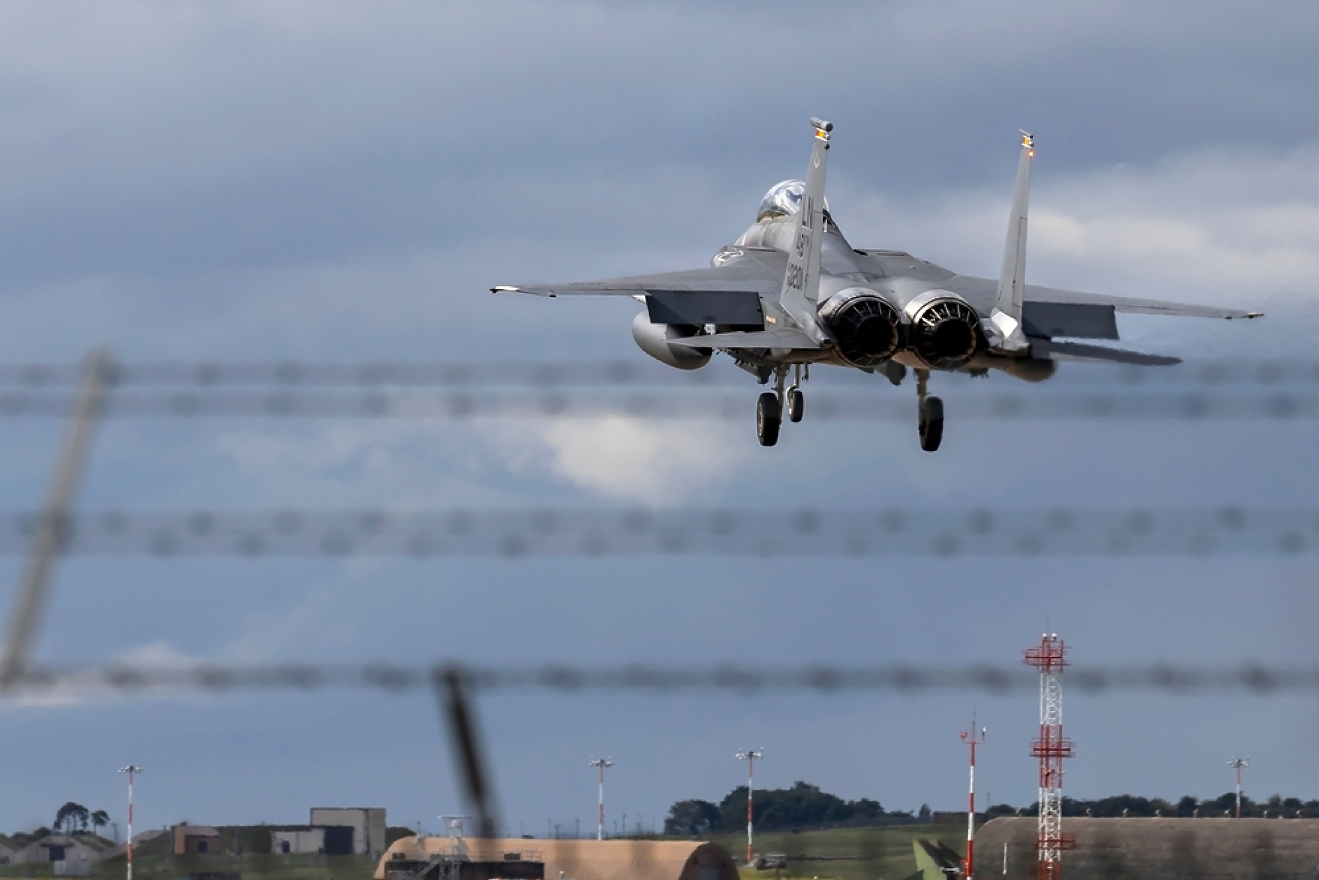 САЩ: Кувейт по погрешка свали три американски самолета