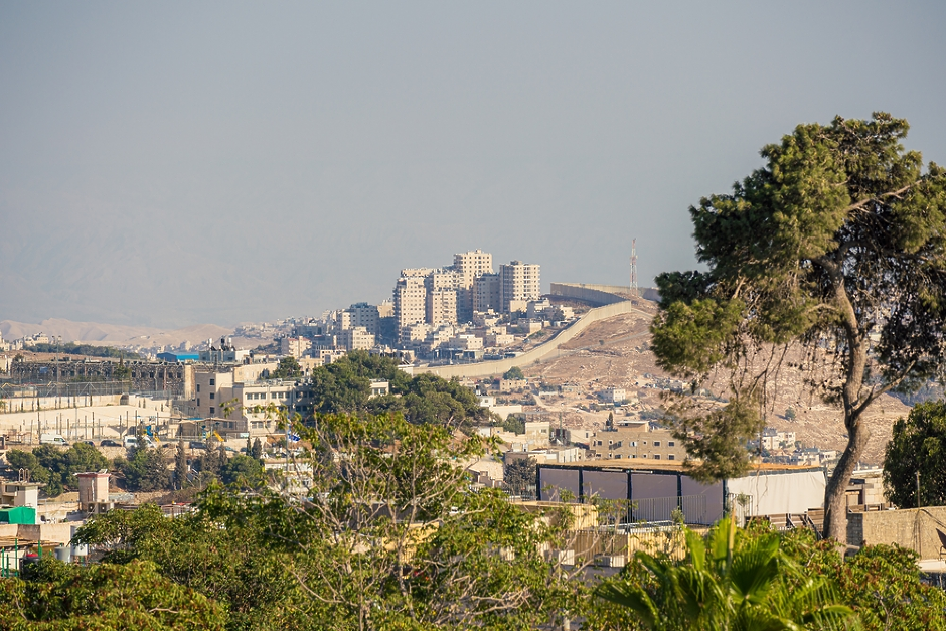 Външни министри осъждат Израел за действията му в Западния бряг