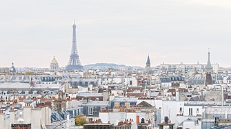 Франция започна мащабни разследвания за трафик на хора и финансови