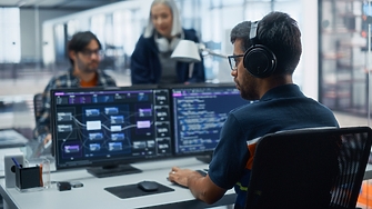 Американската администрация обяви кампания за набиране на приблизително 1000 софтуерни