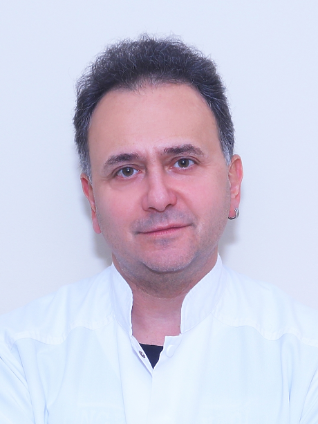 проф. Доброслав Кюркчиев