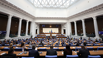 Депутатите приеха на първо четене промените в т нар удължителен закон